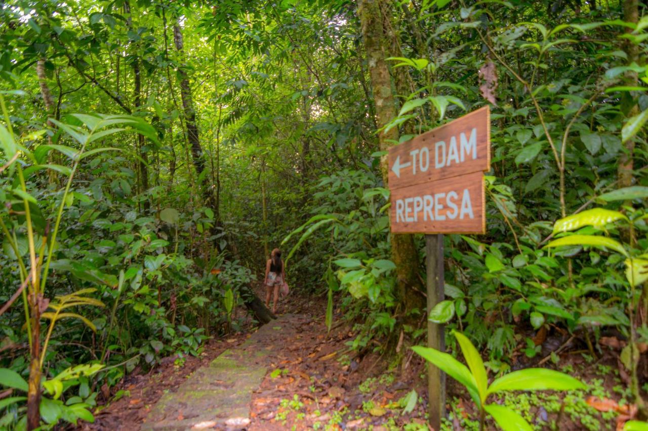 Avita Lodge Quesada  ภายนอก รูปภาพ